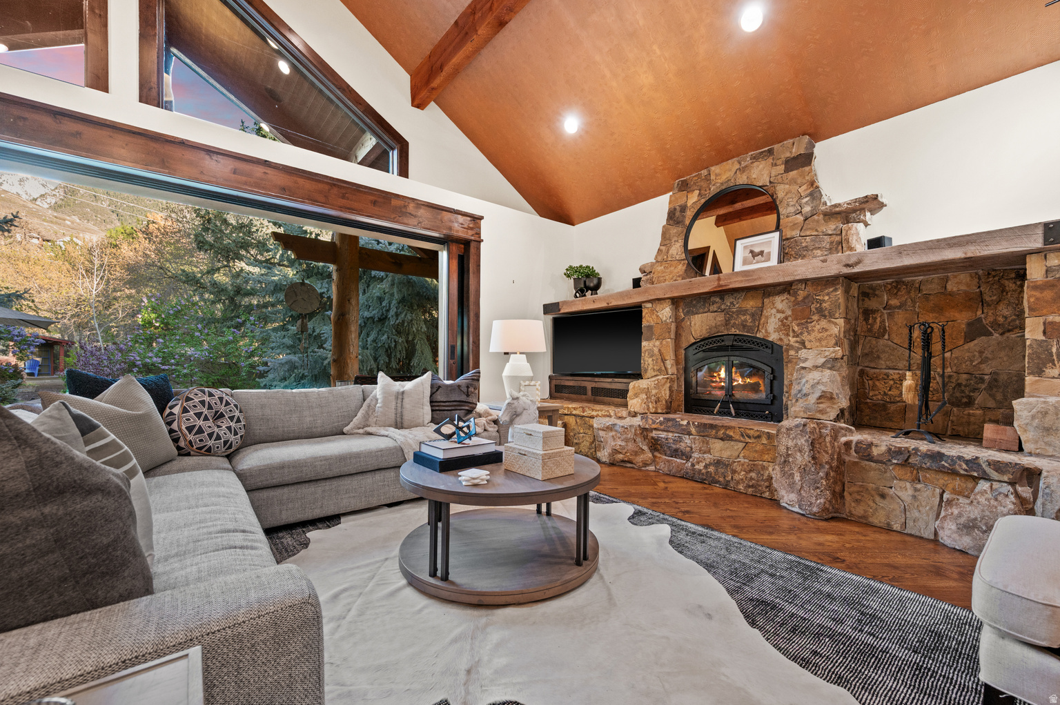 10280 S DIMPLE DELL RD, Sandy, UT, 84092