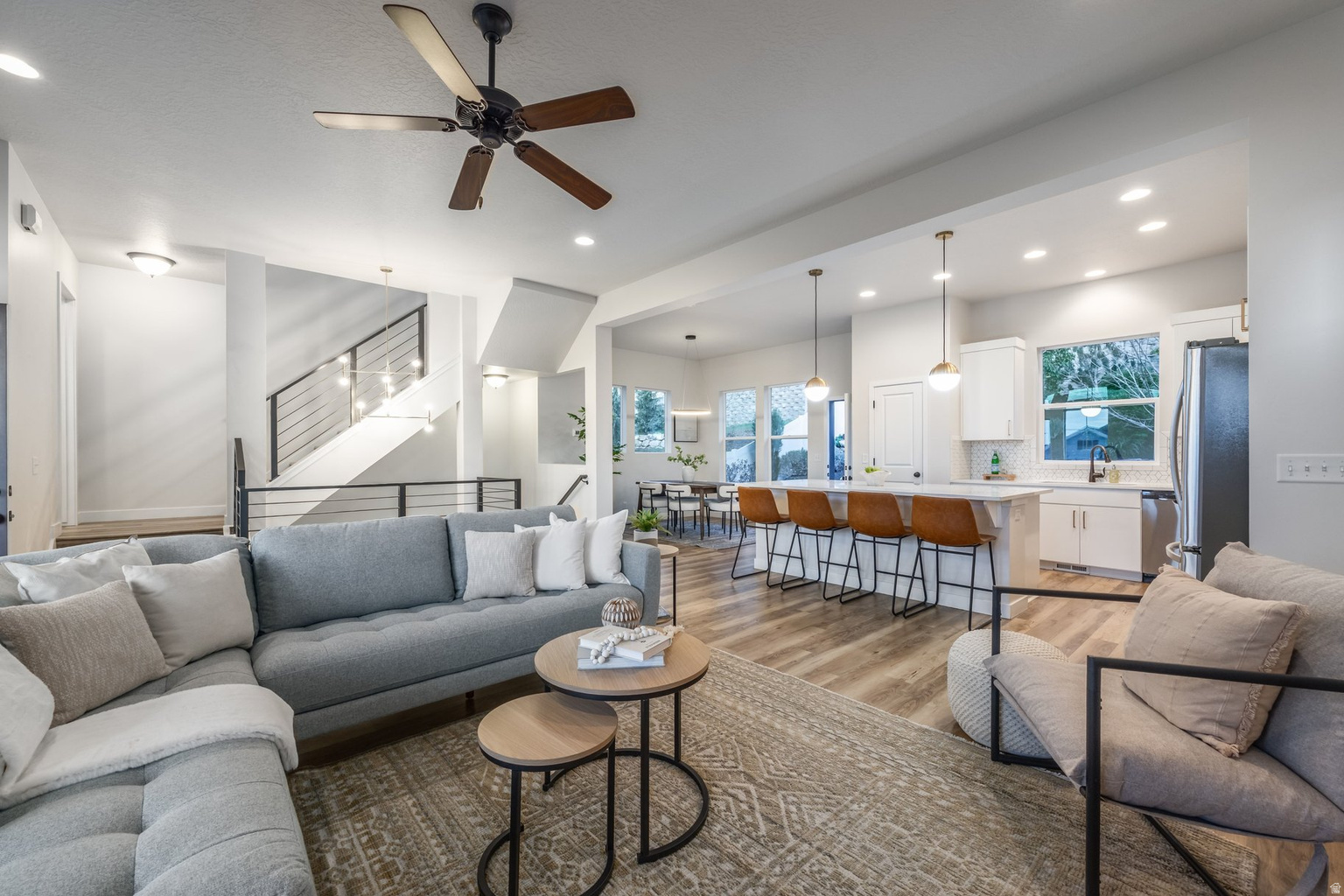 994 E DEER ARCH LN, Draper, UT, 84020