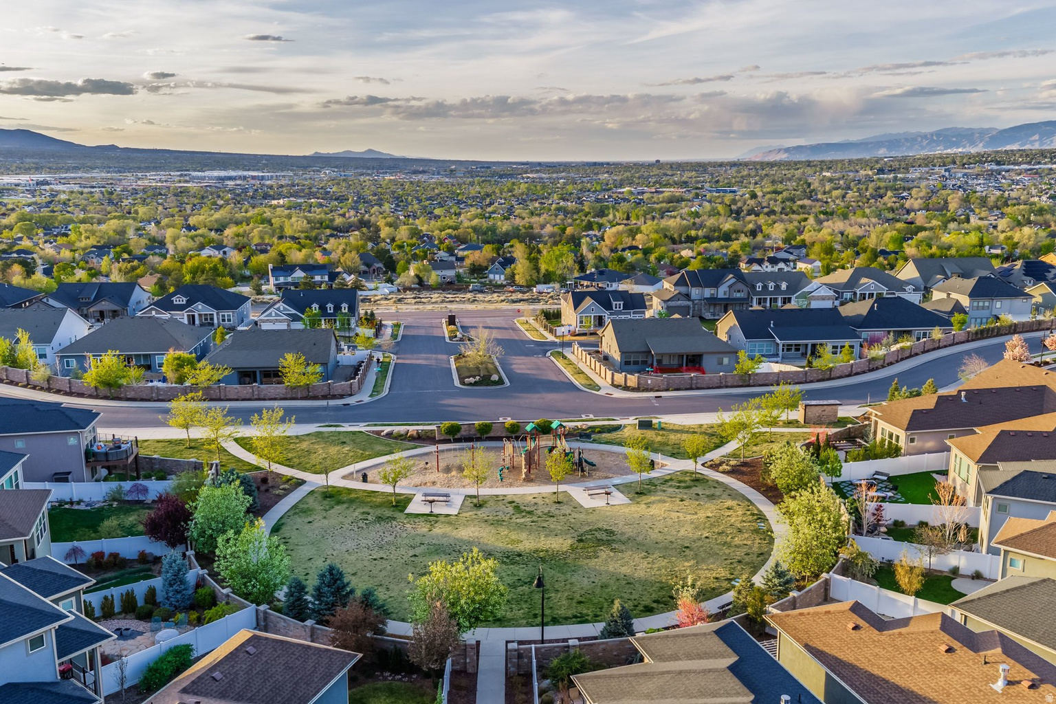 994 E DEER ARCH LN, Draper, UT, 84020