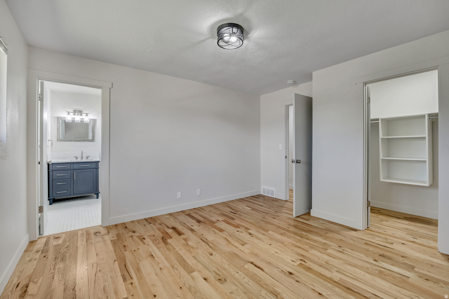 1797 E SKI VIEW DR DR, Sandy, UT, 84092