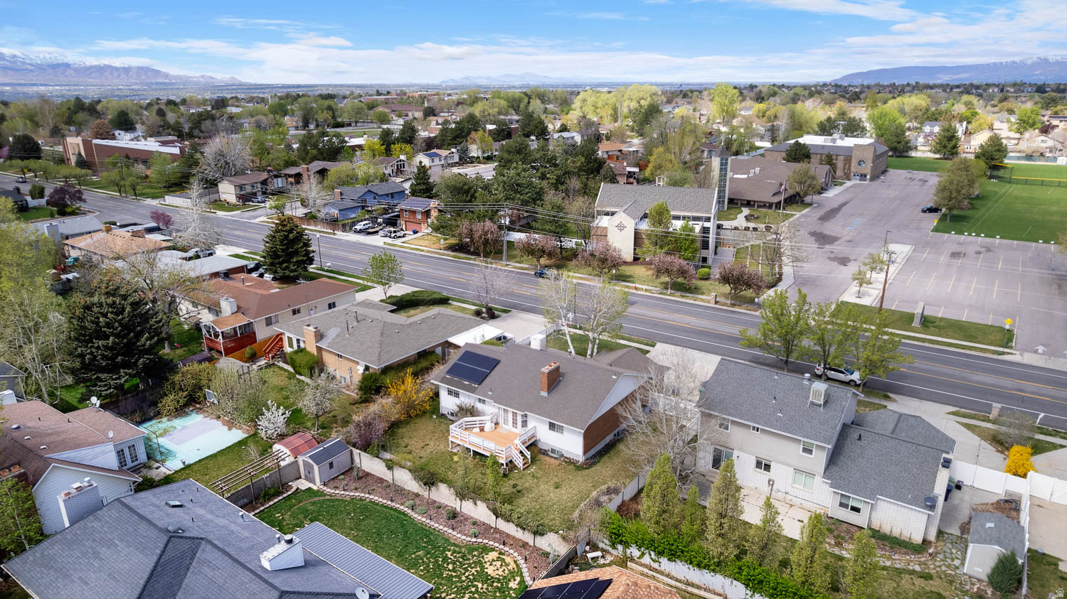 1822 E 9800 S, Sandy, UT, 84092