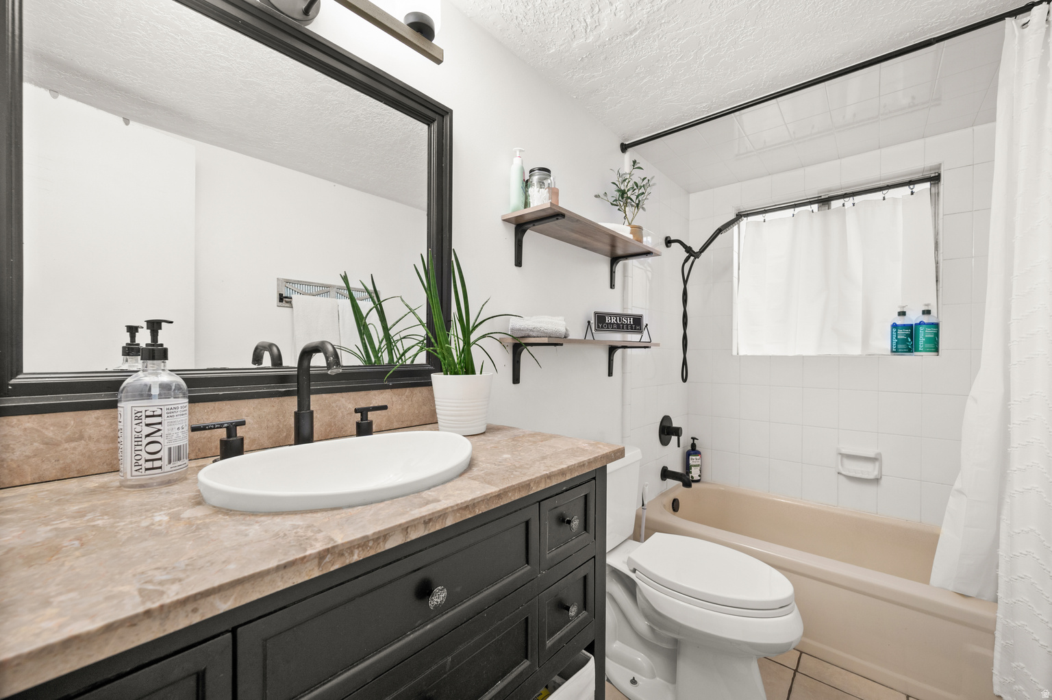 9750 S INDIAN RIDGE DR, Sandy, UT, 84092