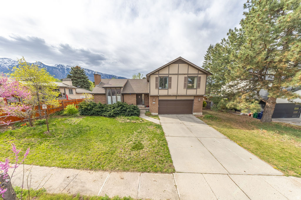 1930 E SOUTHBRIDGE WAY, Sandy, UT, 84093