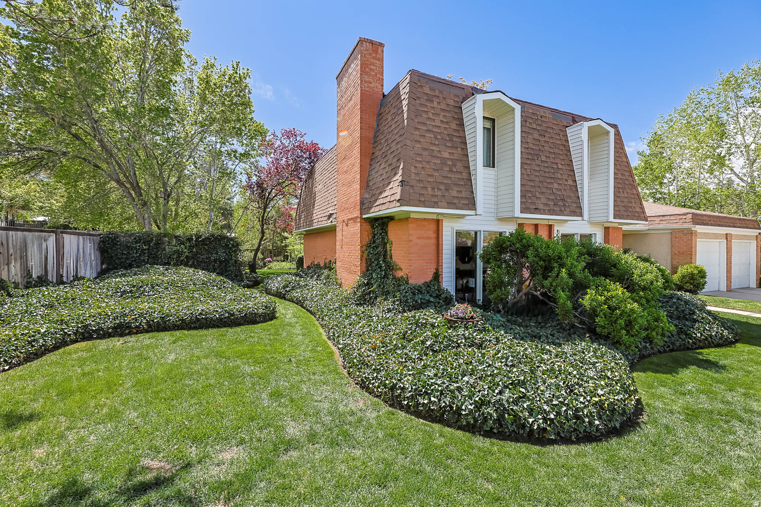 2738 E SNOW MOUNTAIN DR, Sandy, UT, 84093