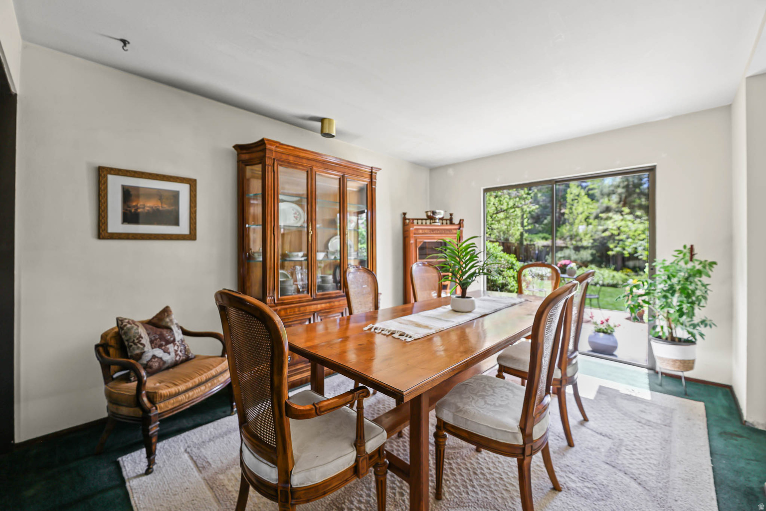 2738 E SNOW MOUNTAIN DR, Sandy, UT, 84093