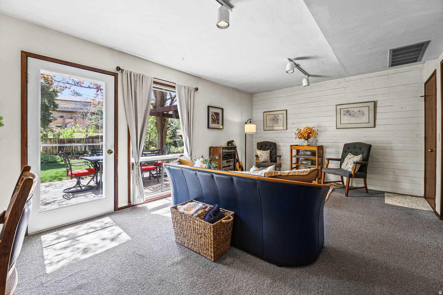 2738 E SNOW MOUNTAIN DR, Sandy, UT, 84093