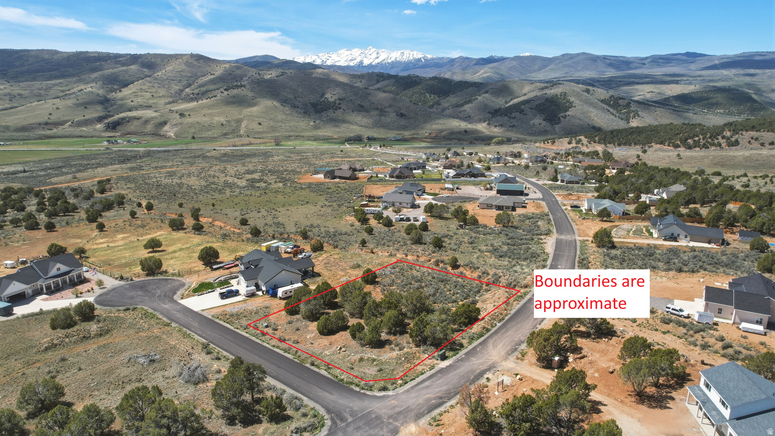 11607 MIDDLE FORK DR UNIT SR16, Huntsville, UT, 84317
