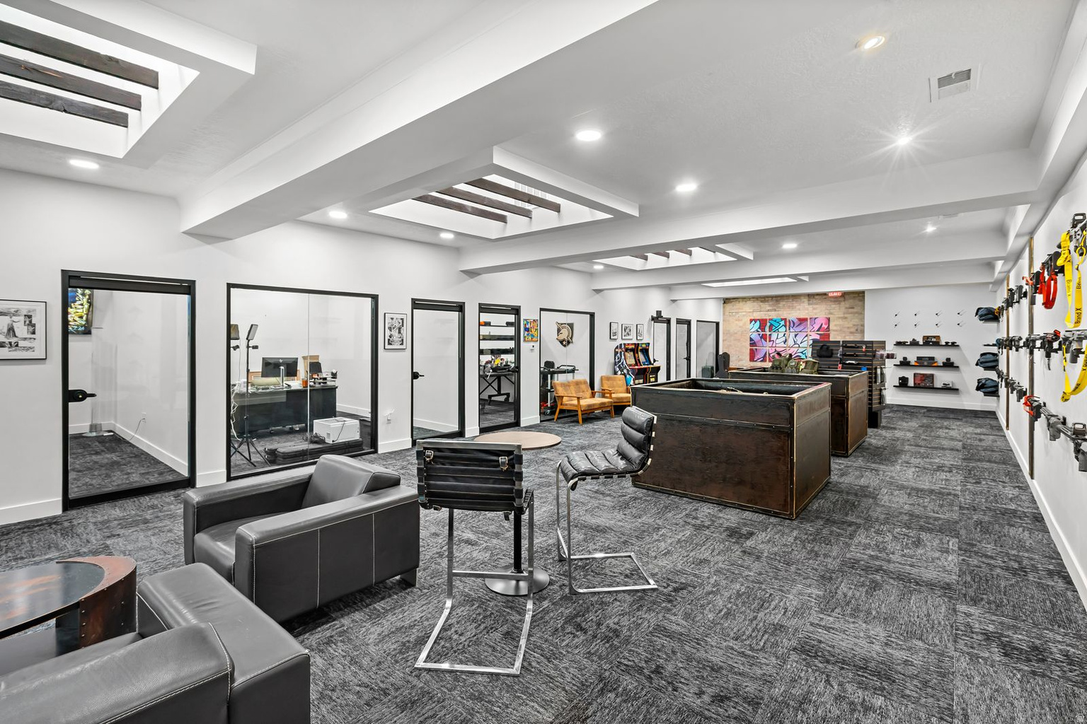 2550 WASHINGTON BLVD, Ogden, UT, 84401