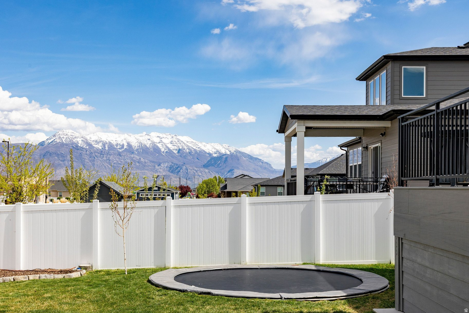 712 W BLUE MOUNTAIN DR, Saratoga  Springs, UT, 84045