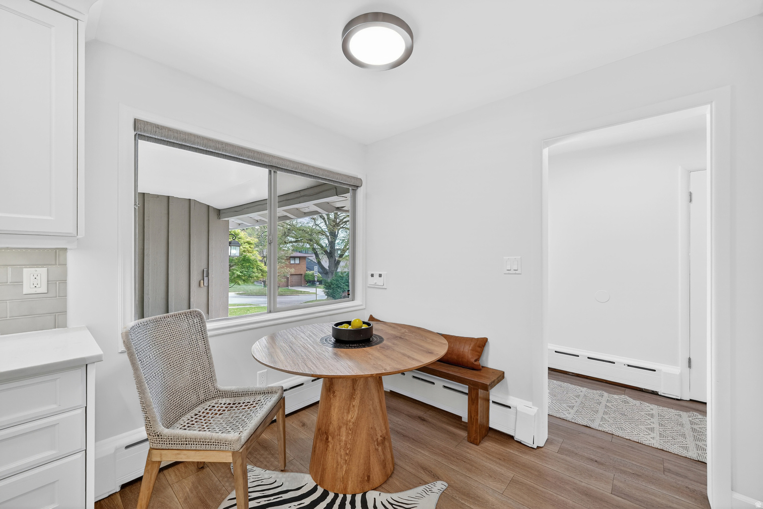 2463 E BLAINE AVE, Salt  Lake  City, UT, 84108