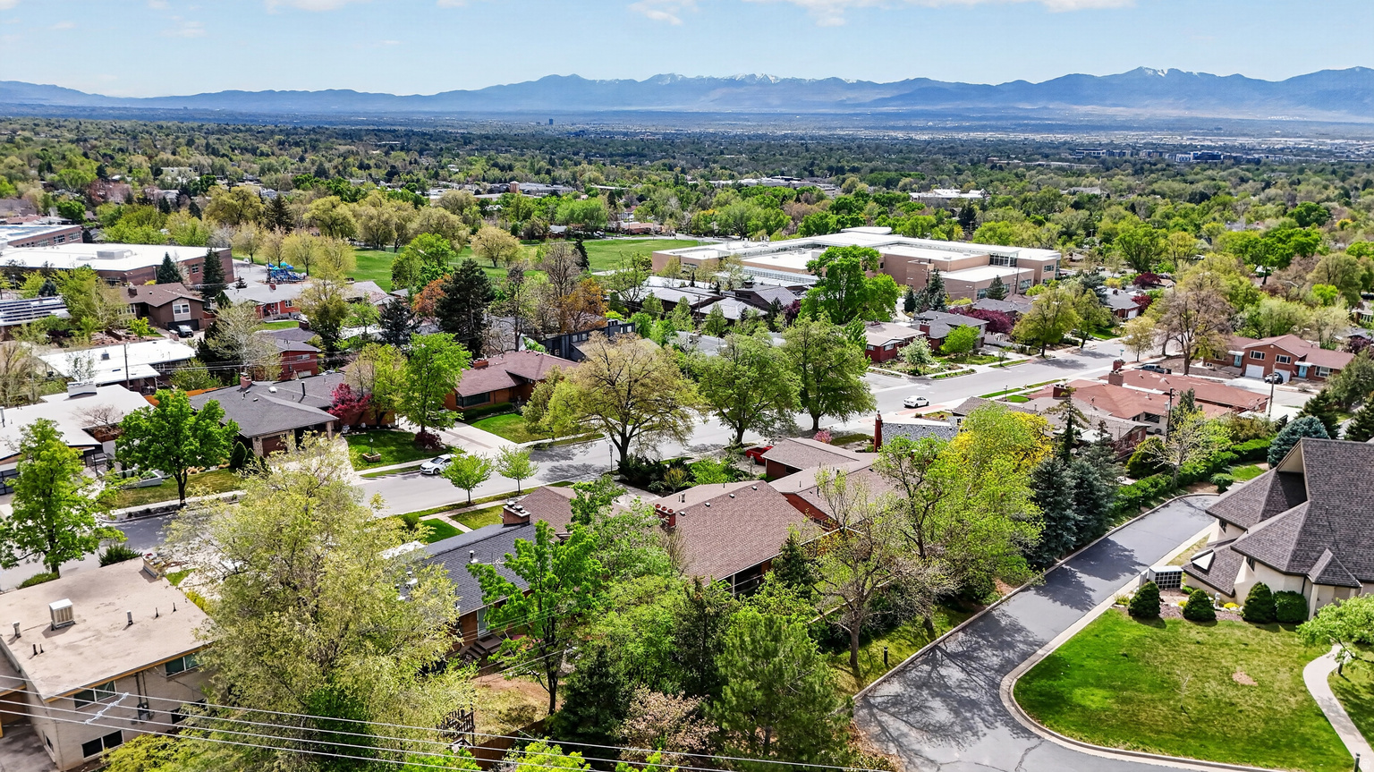 2463 E BLAINE AVE, Salt  Lake  City, UT, 84108