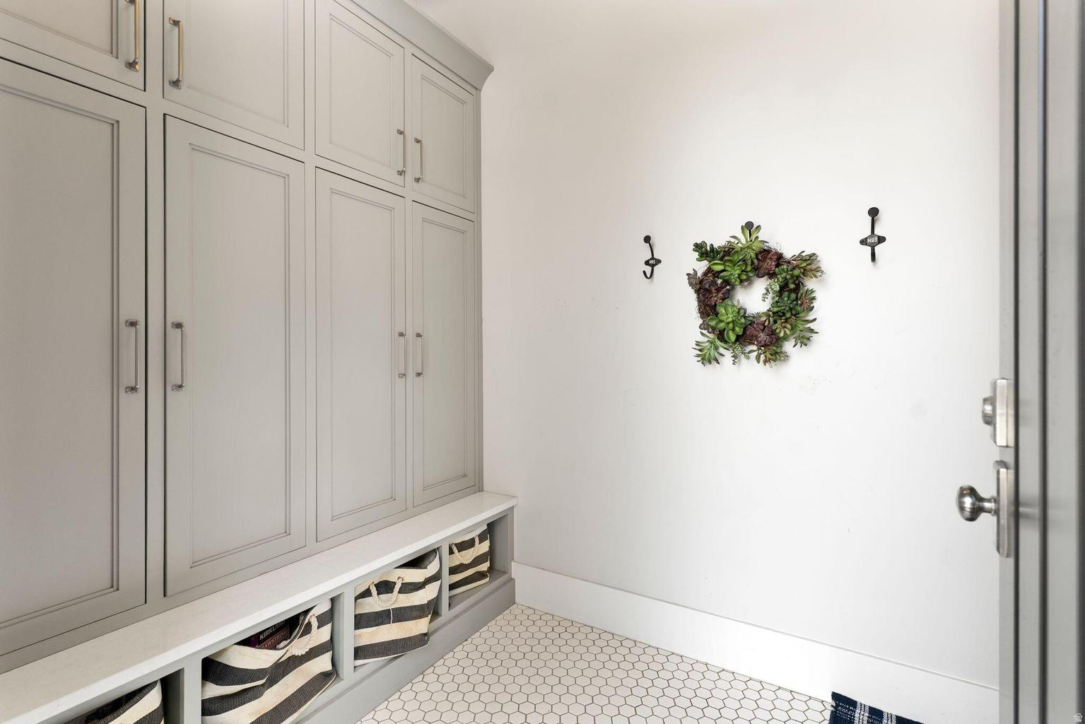 619 CYNTHIA LN, Santa  Clara, UT, 84765