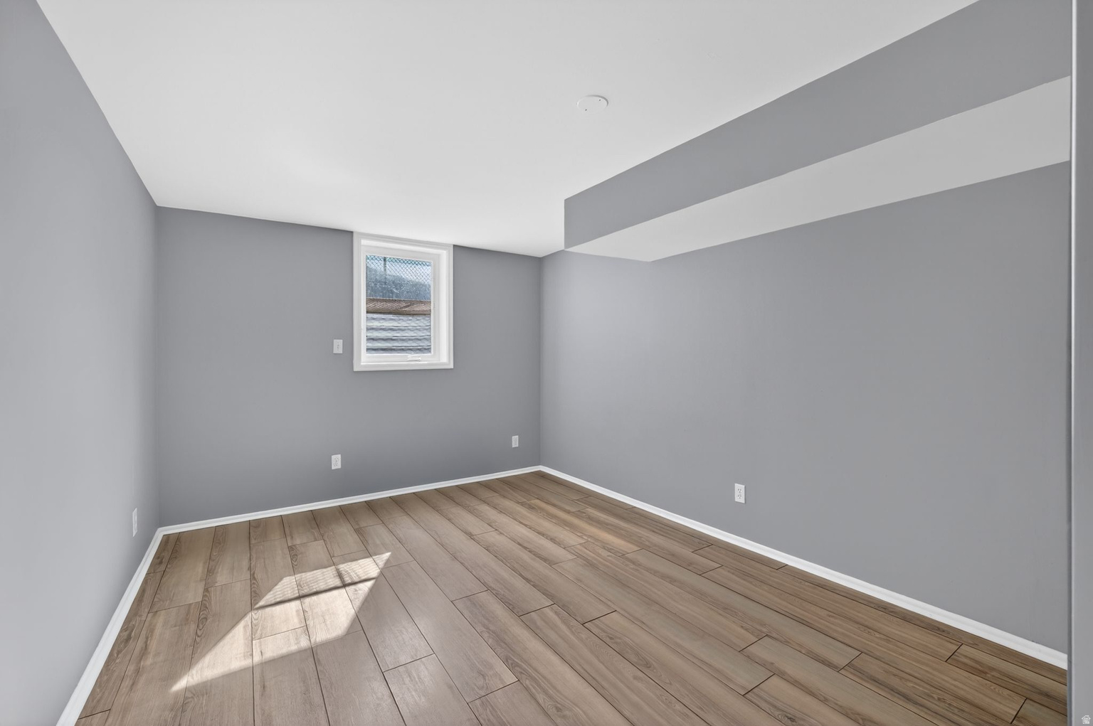 3231 E LOUISE AVE, Millcreek, UT, 84109