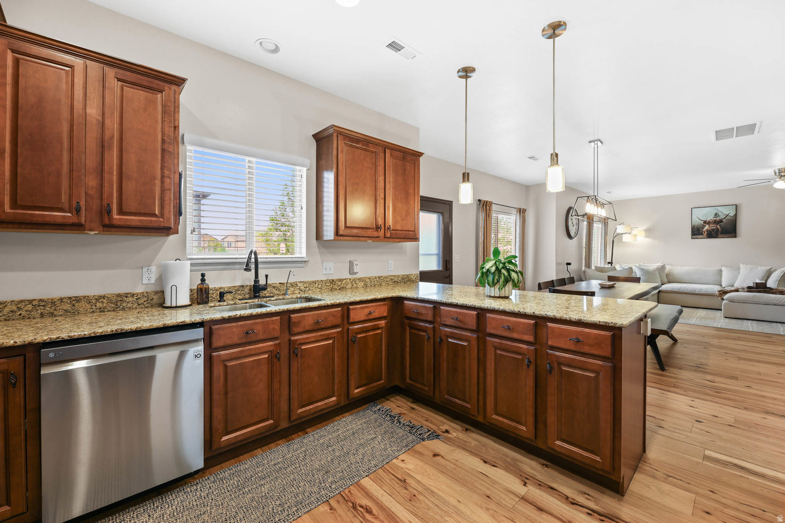 3478 W CHAMBERY LN, Riverton, UT, 84065