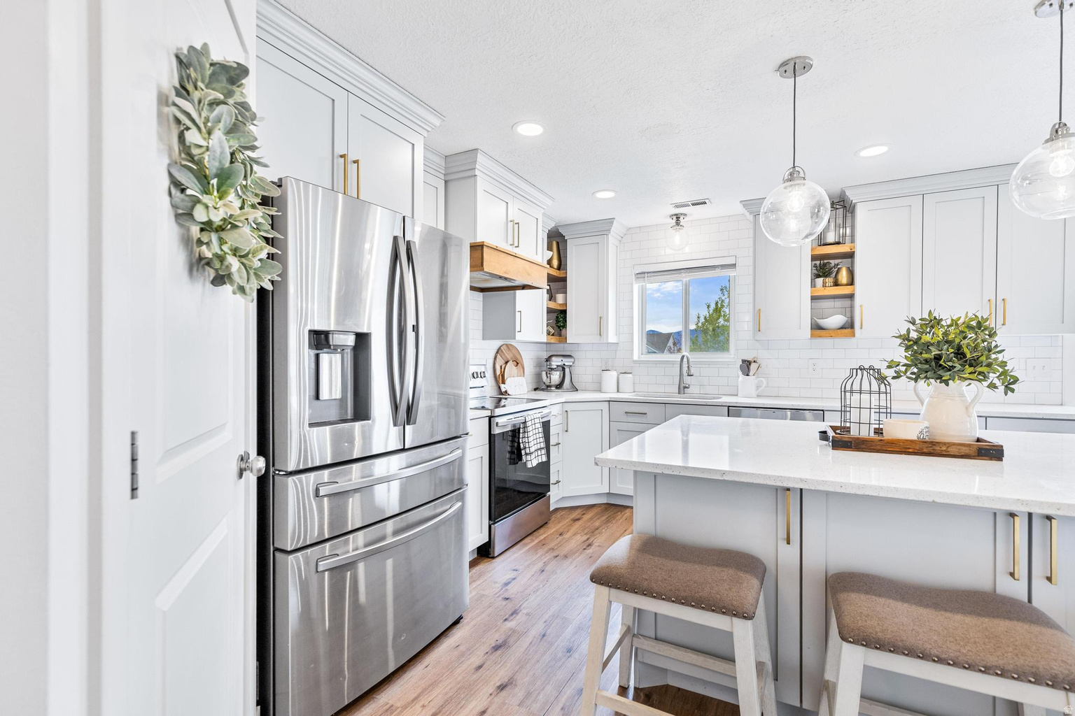 222 S 1170 E, Hyrum, UT, 84319