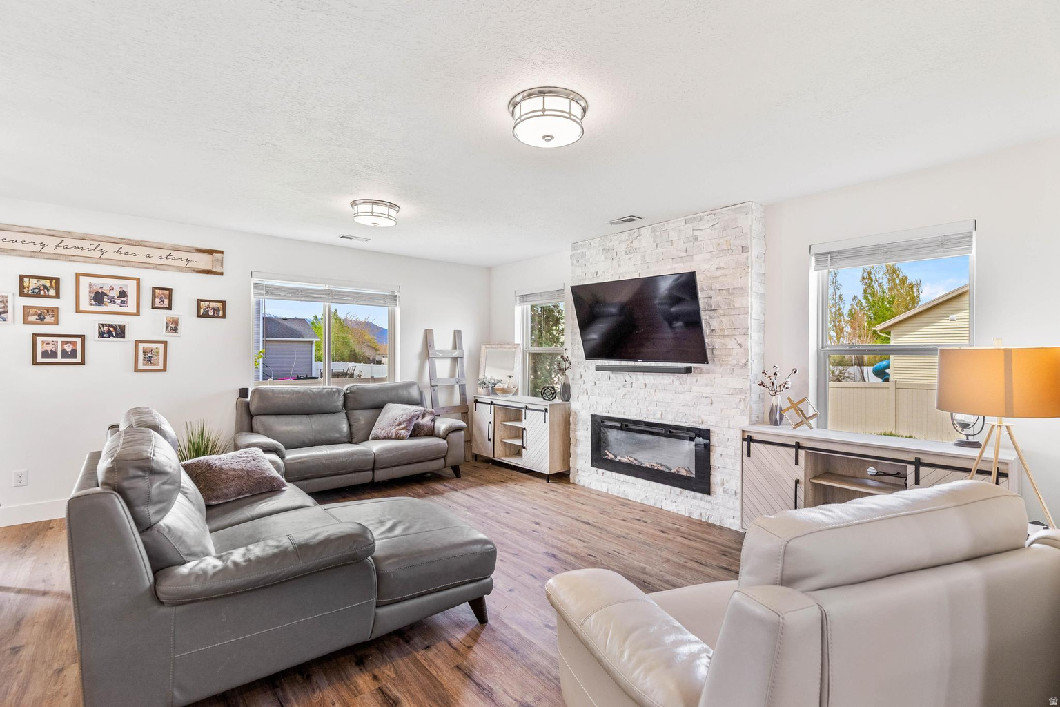 222 S 1170 E, Hyrum, UT, 84319