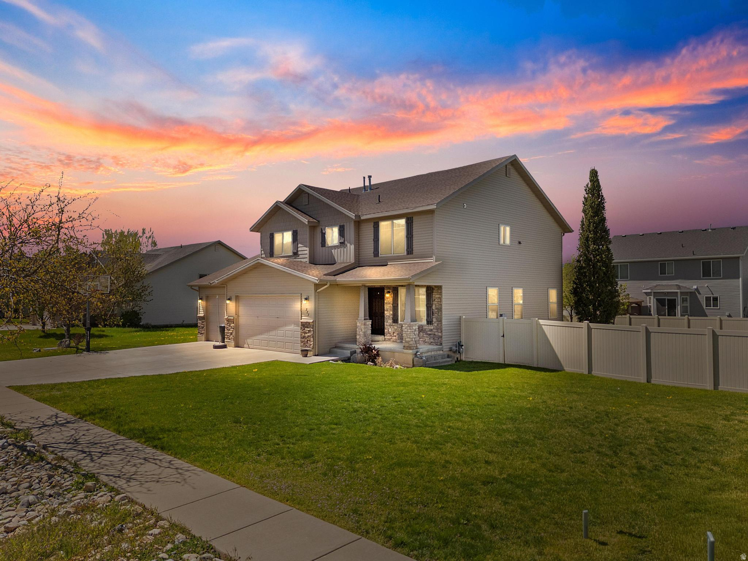 222 S 1170 E, Hyrum, UT, 84319