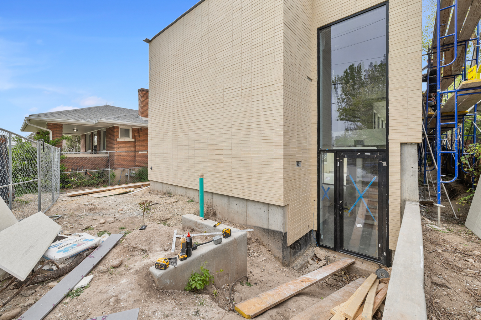 1163 E 1300 S UNIT A, Salt  Lake  City, UT, 84105