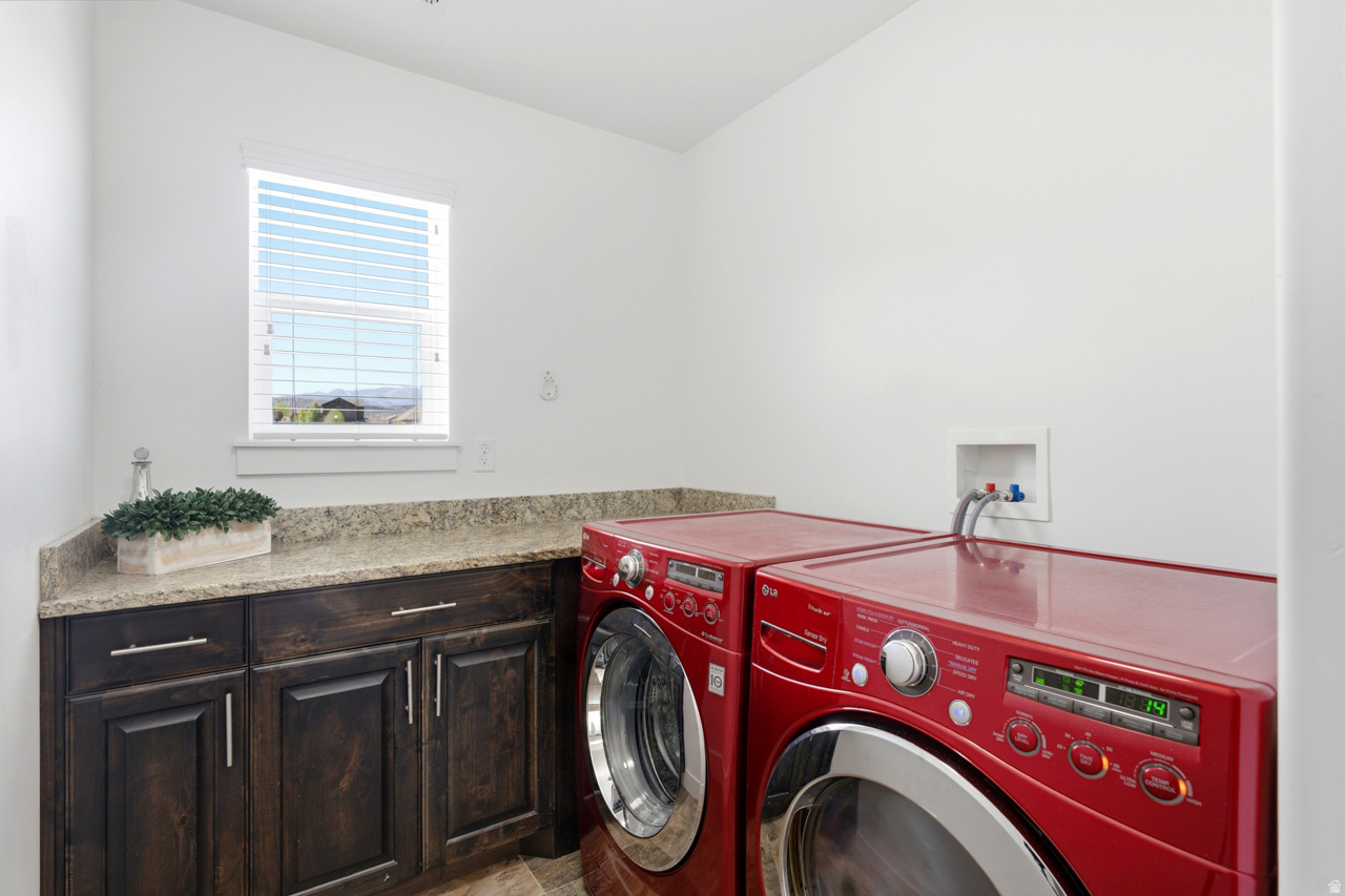 598 W REGAL VIEW DR, Saratoga  Springs, UT, 84045