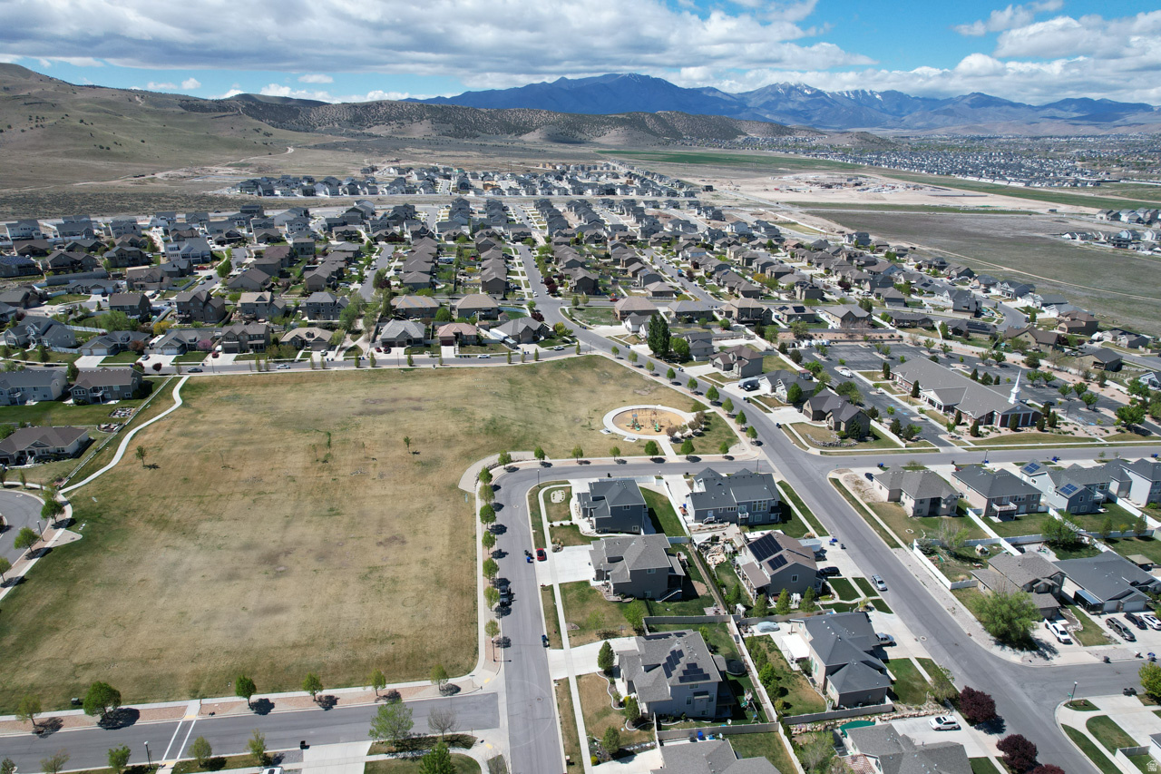 598 W REGAL VIEW DR, Saratoga  Springs, UT, 84045