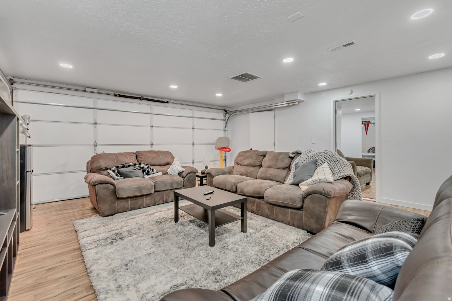 1769 S FOOTHILL DR, Salt  Lake  City, UT, 84108