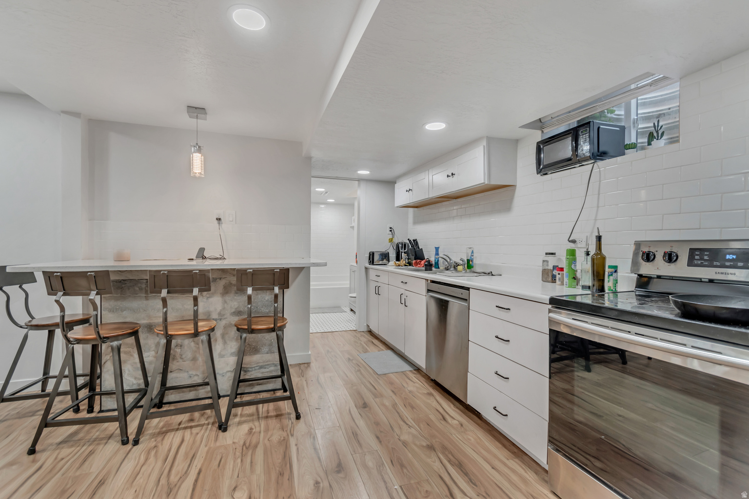 1769 S FOOTHILL DR, Salt  Lake  City, UT, 84108