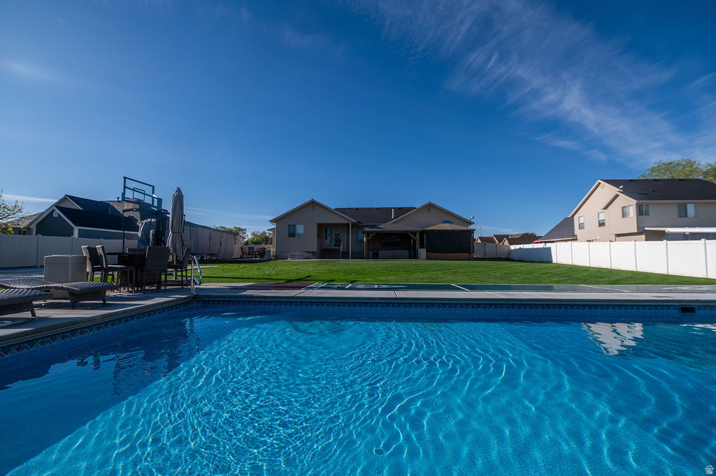 3328 W 1500 N, Clinton, UT, 84015