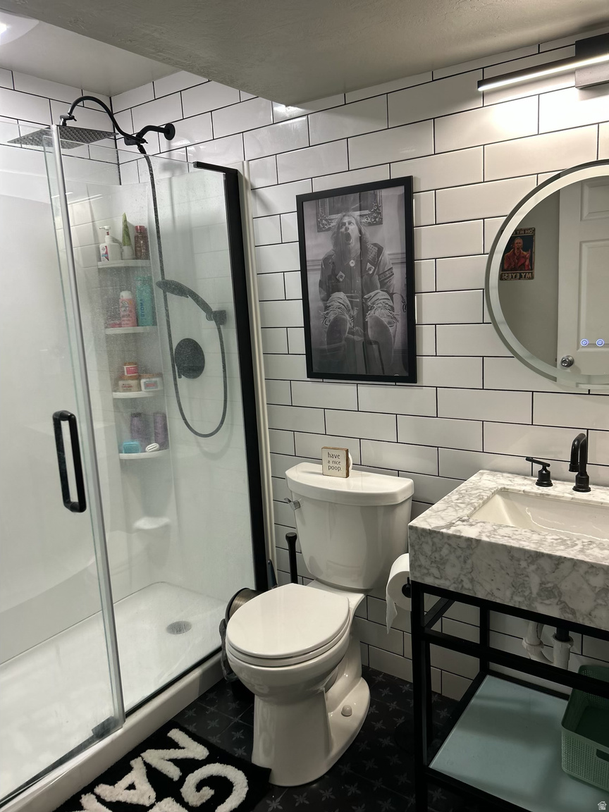 3328 W 1500 N, Clinton, UT, 84015