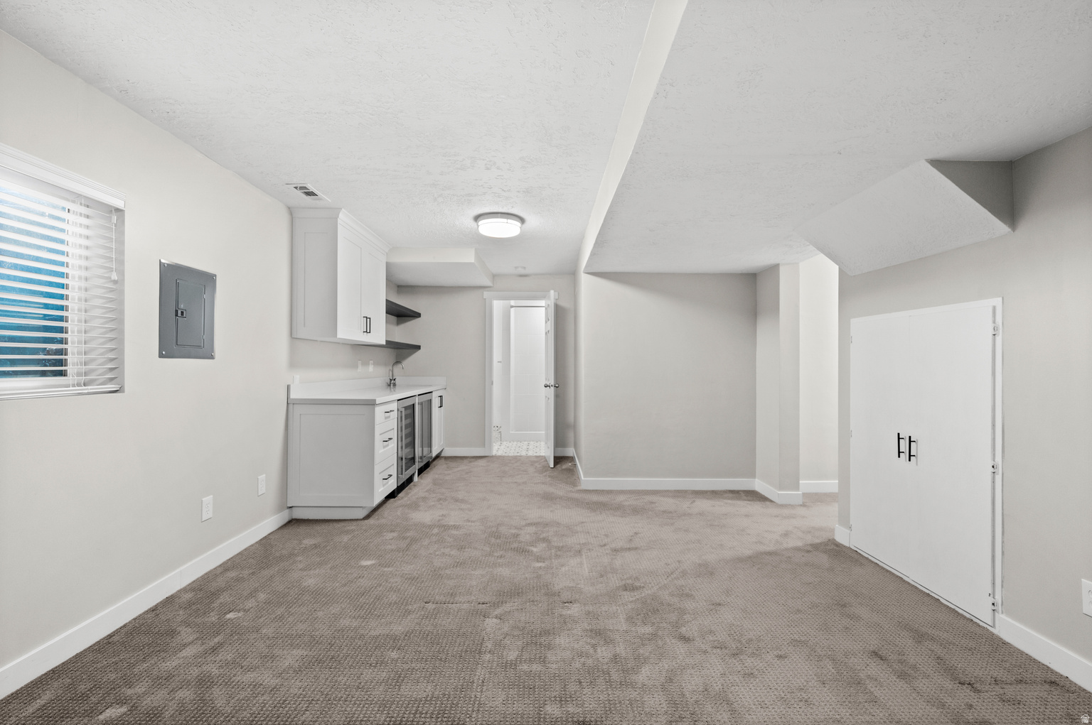 2435 FALCON WAY, Sandy, UT, 84093