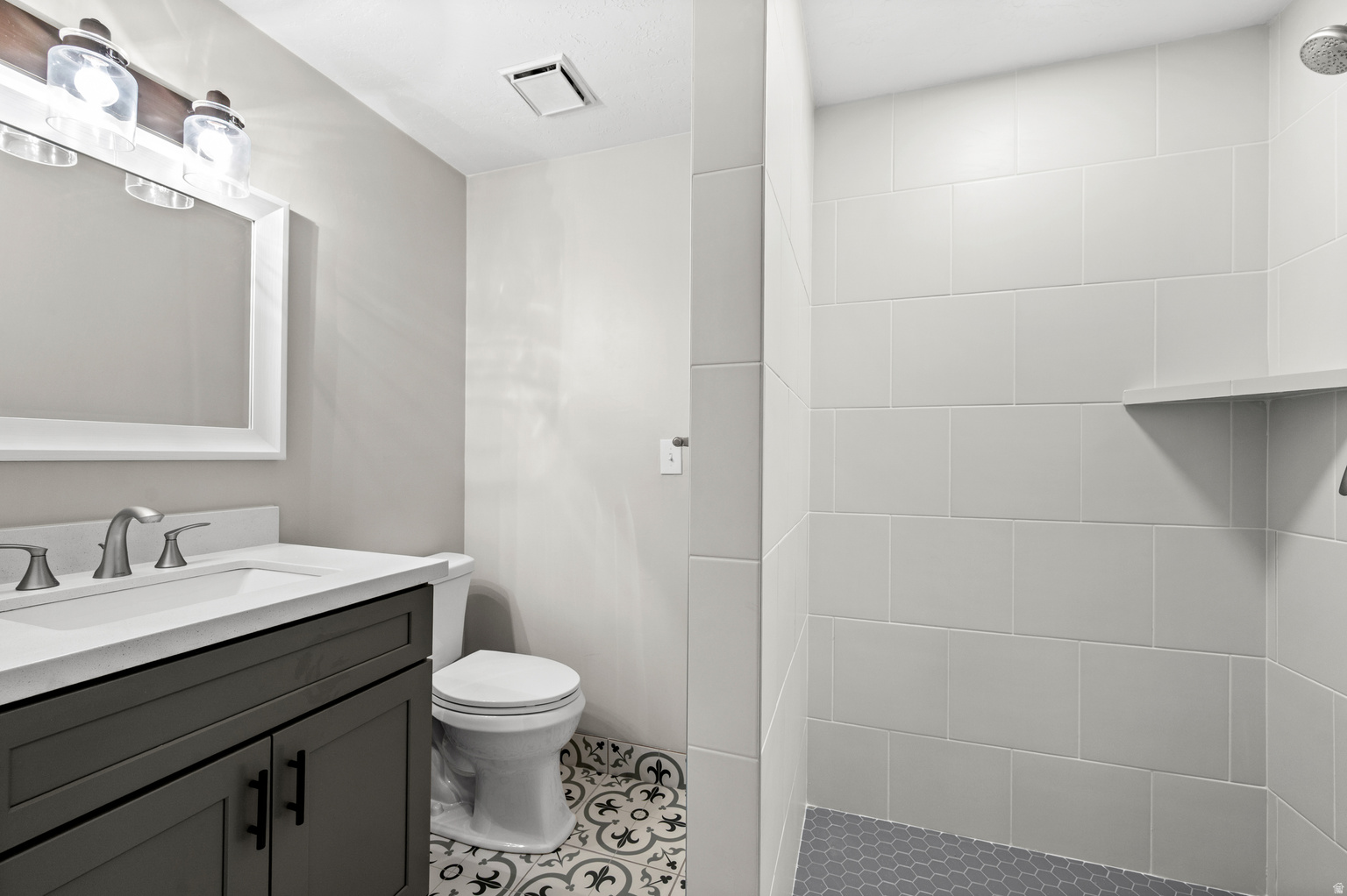 2435 FALCON WAY, Sandy, UT, 84093