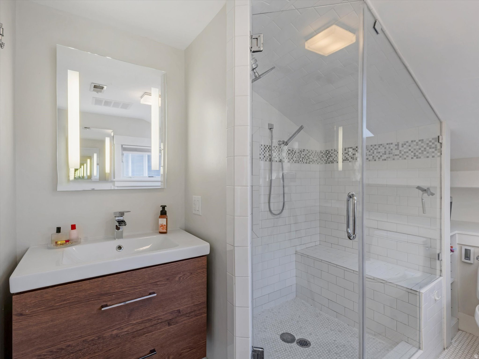 446 S 1200 E, Salt  Lake  City, UT, 84102