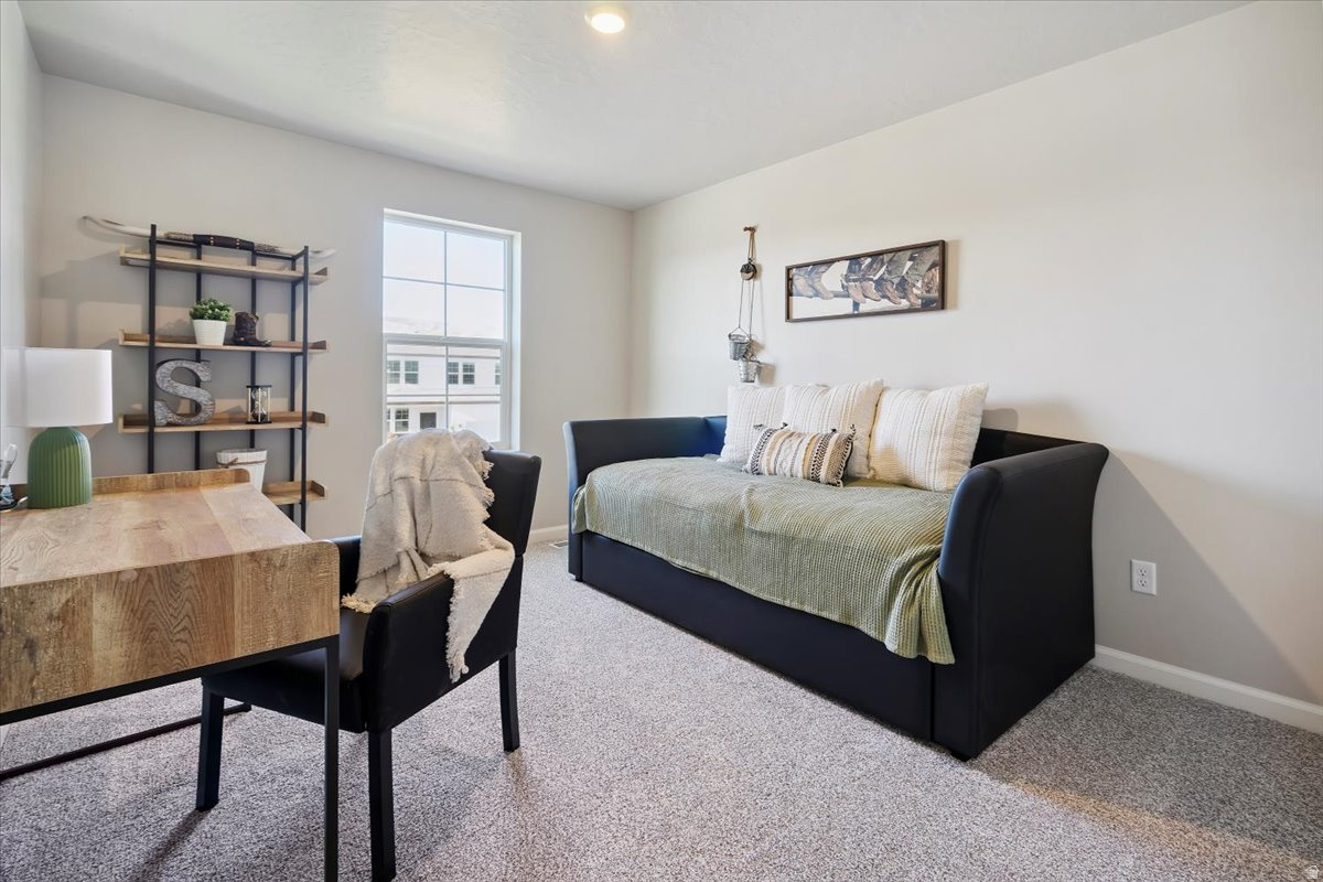 297 N ROUNDABOUT ST, Saratoga  Springs, UT, 84045