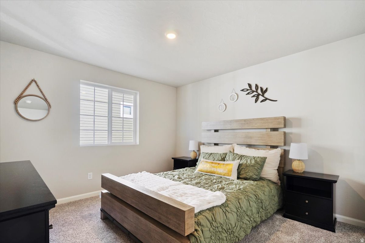 297 N ROUNDABOUT ST, Saratoga  Springs, UT, 84045