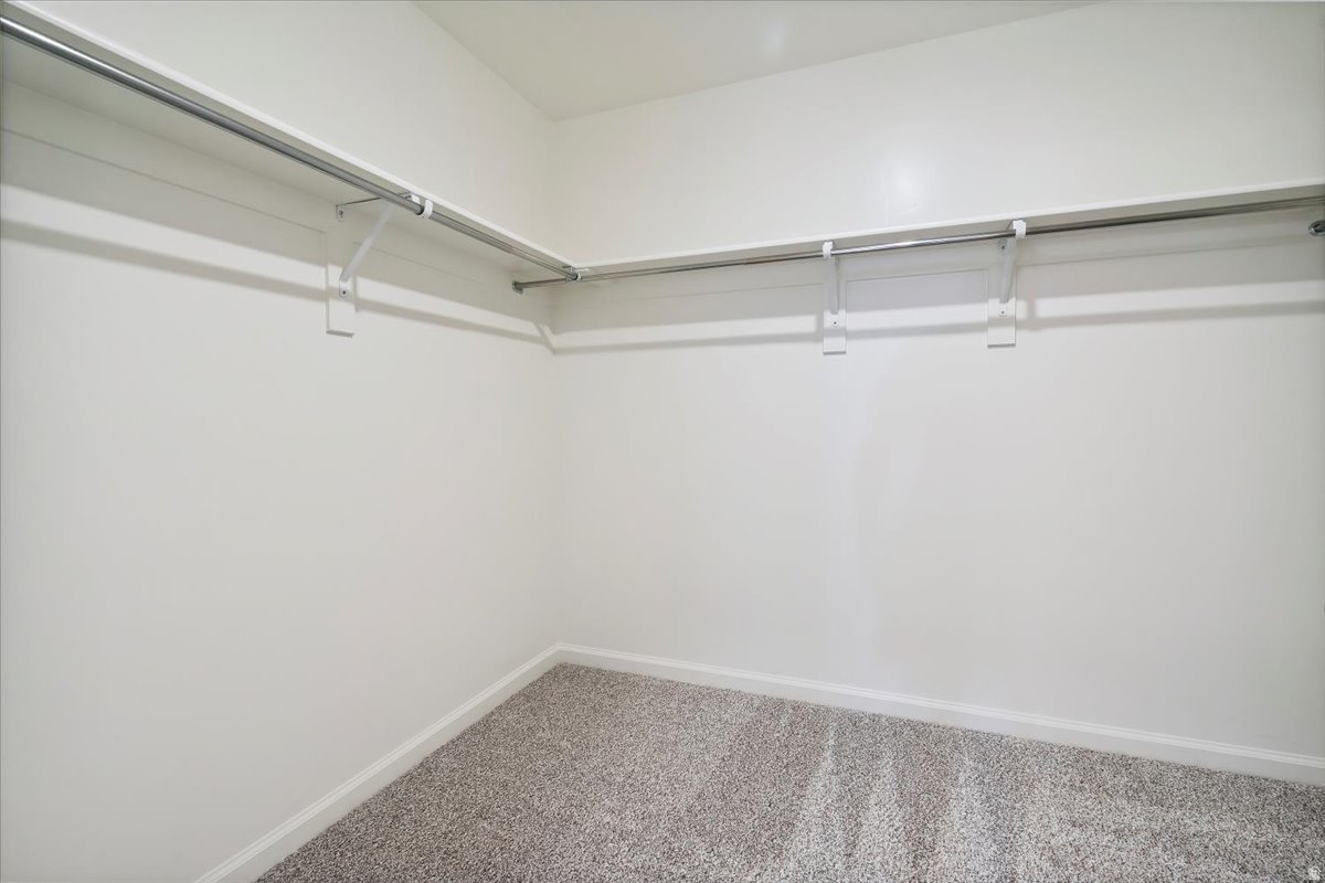 297 N ROUNDABOUT ST, Saratoga  Springs, UT, 84045