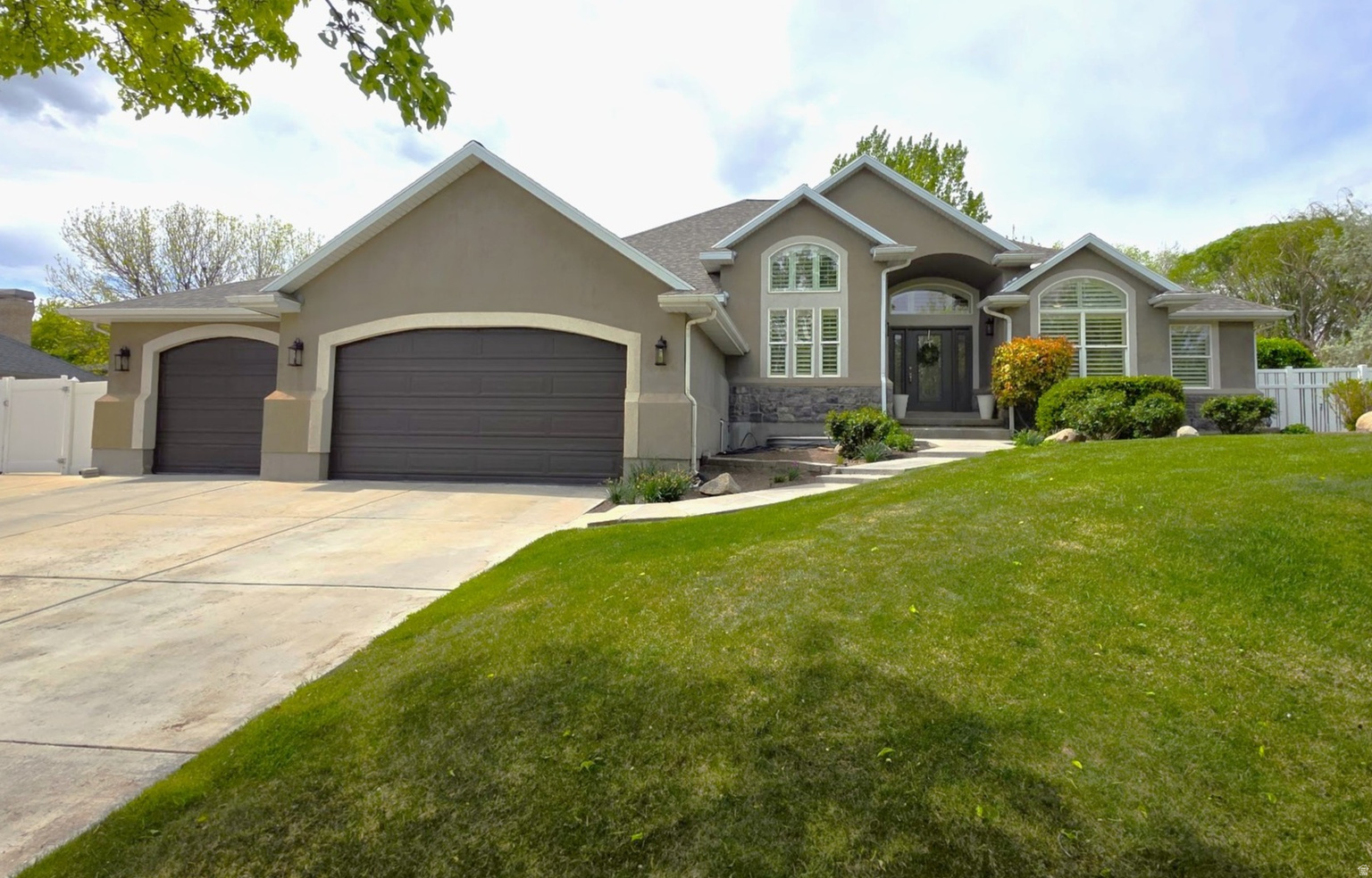 11176 S MIDAS TRAIL RD, South  Jordan, UT, 84095