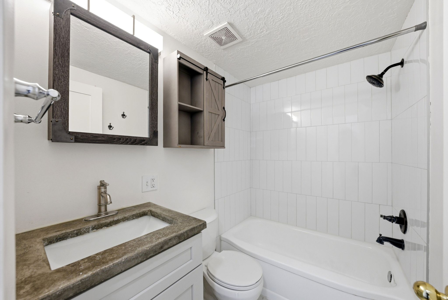 4540 S WELLINGTON ST, Holladay, UT, 84117