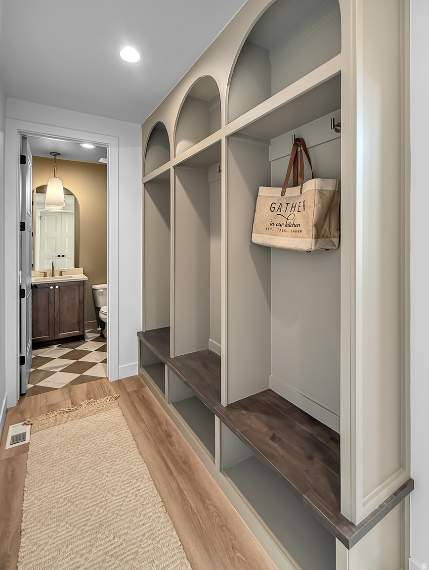 1286 W CARIBOU CT UNIT 100, Pleasant  View, UT, 84414