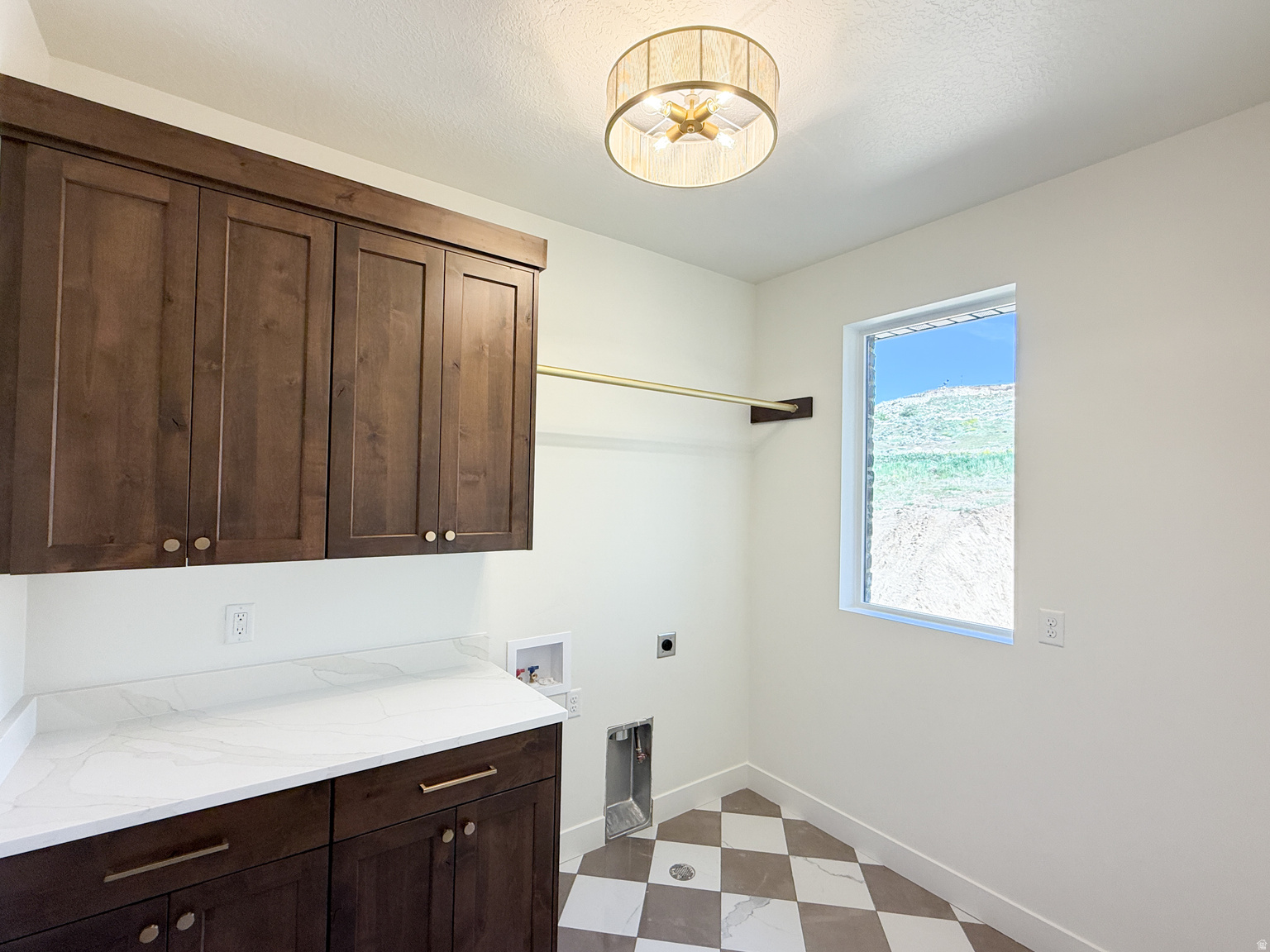 1286 W CARIBOU CT UNIT 100, Pleasant  View, UT, 84414