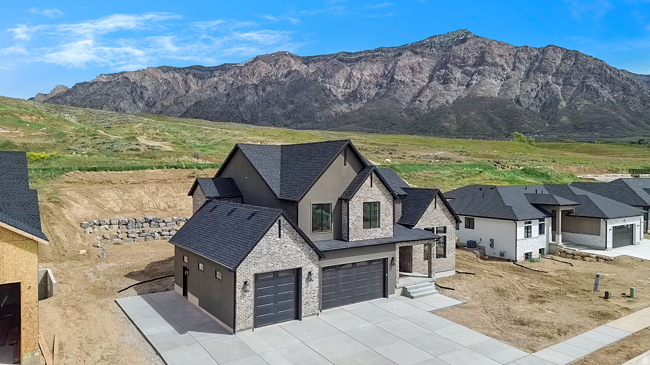 1286 W CARIBOU CT UNIT 100, Pleasant  View, UT, 84414