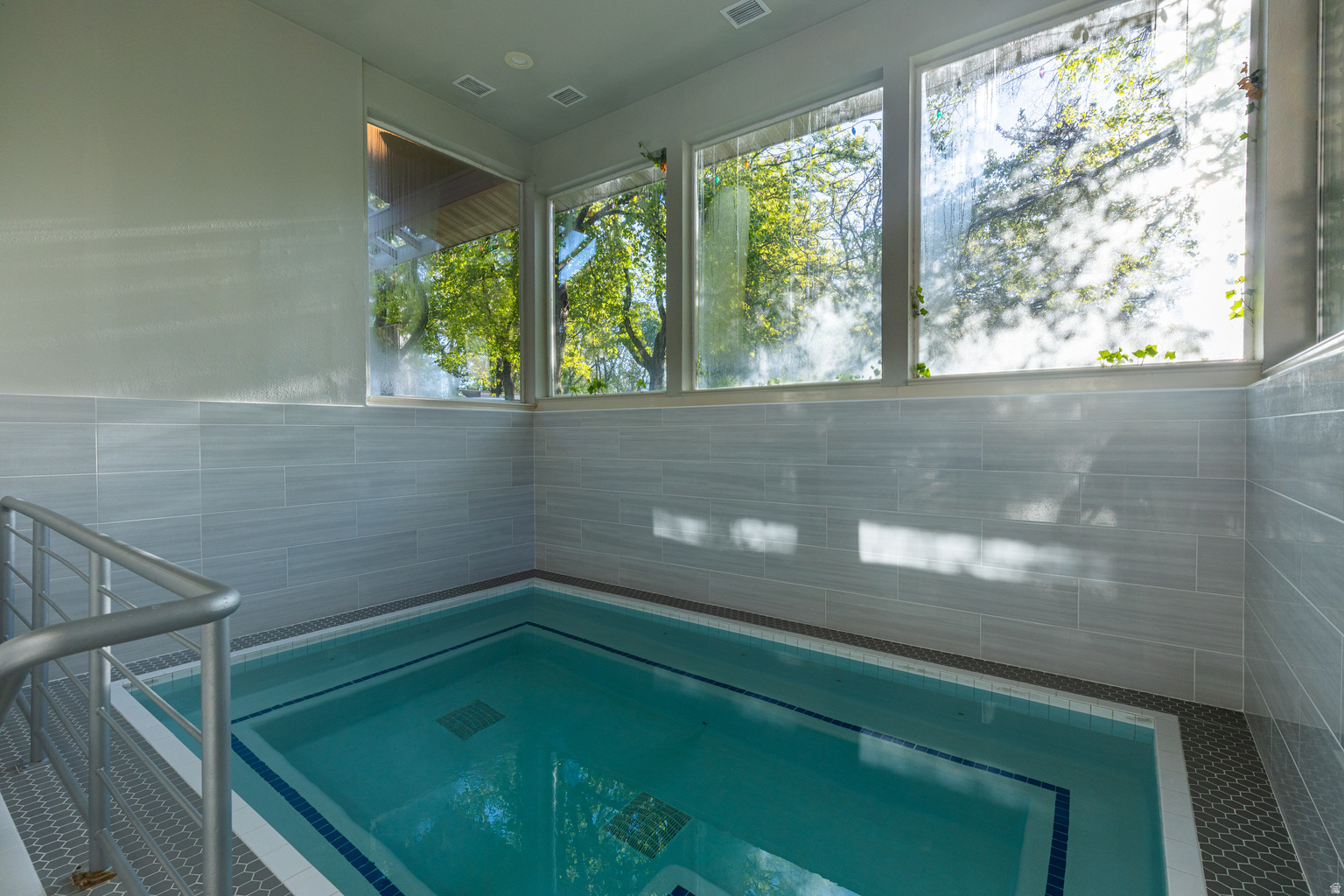 935 E CREEKHILL LN UNIT 11, Midvale, UT, 84047