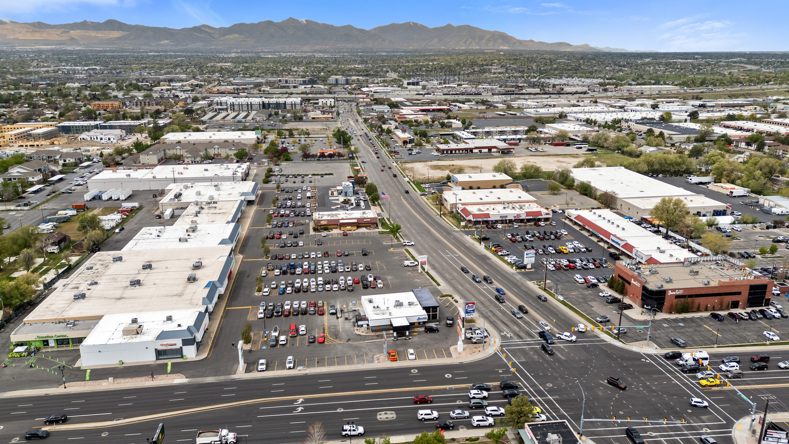 7218 S RAMANEE DR E, Midvale, UT, 84047