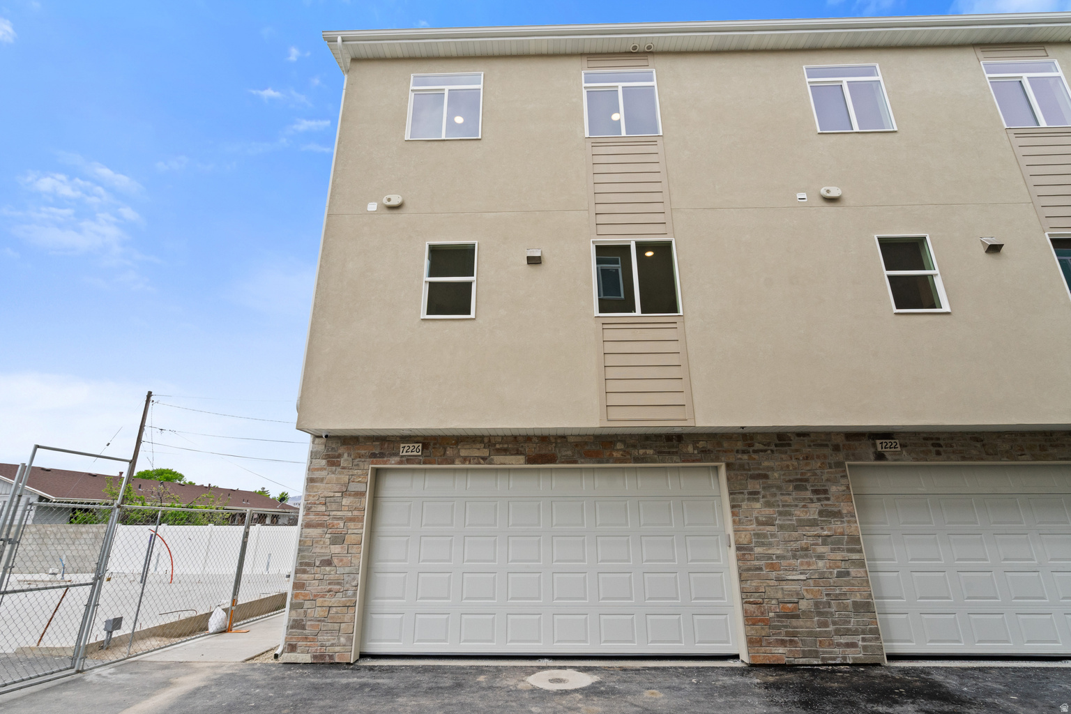 7218 S RAMANEE DR E, Midvale, UT, 84047