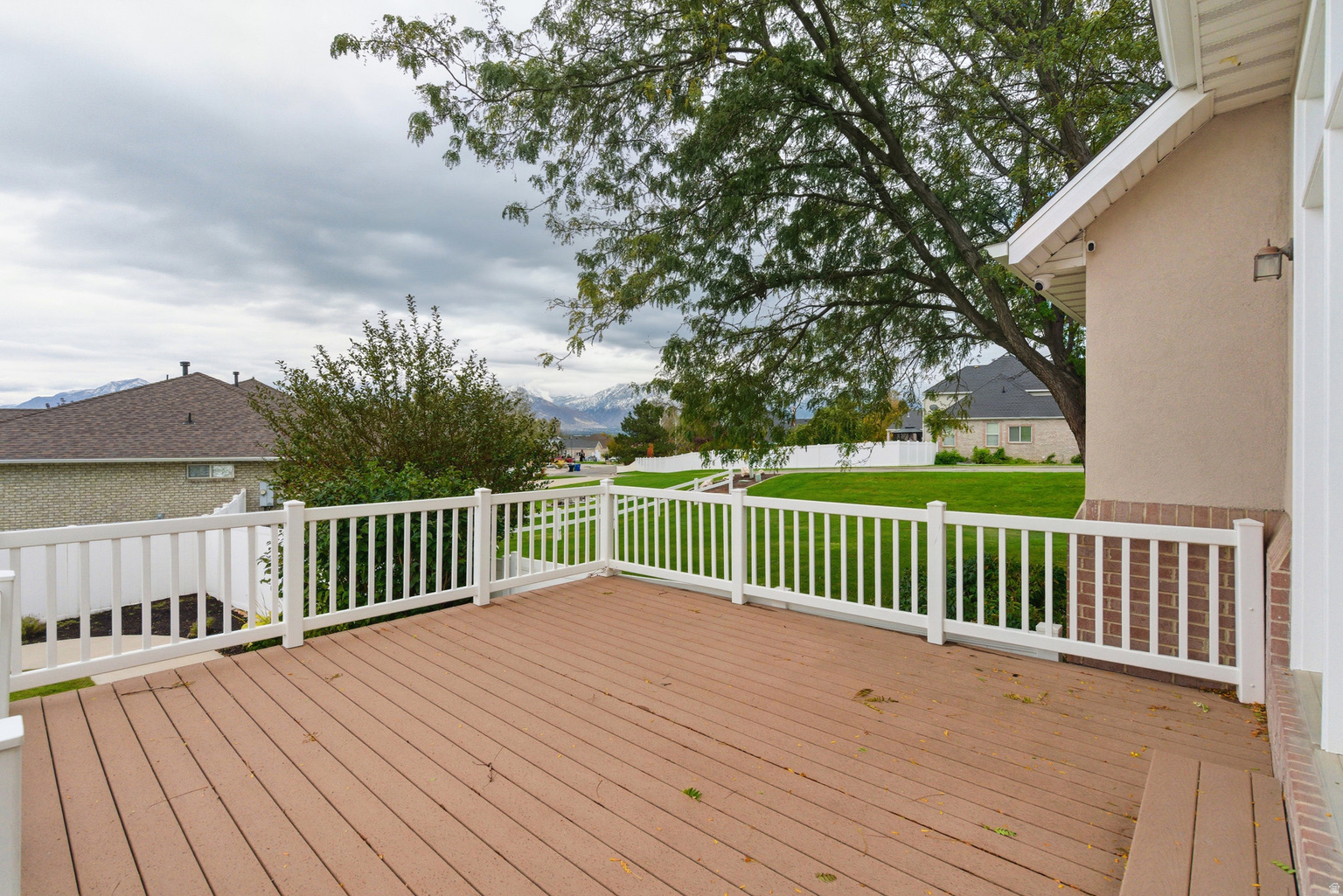 5873 S JORDAN CANAL RD, Taylorsville, UT, 84129