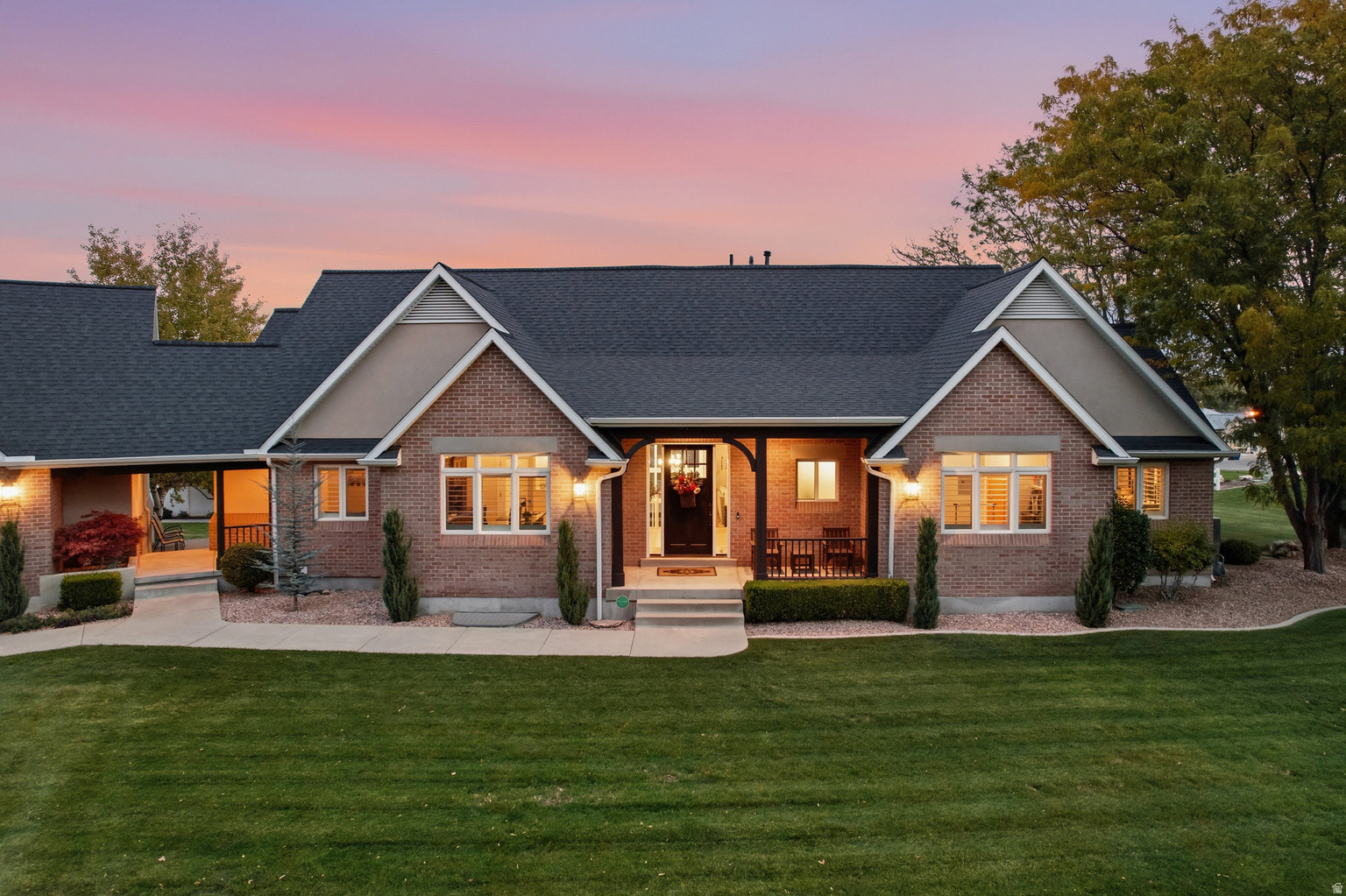 5873 S JORDAN CANAL RD, Taylorsville, UT, 84129