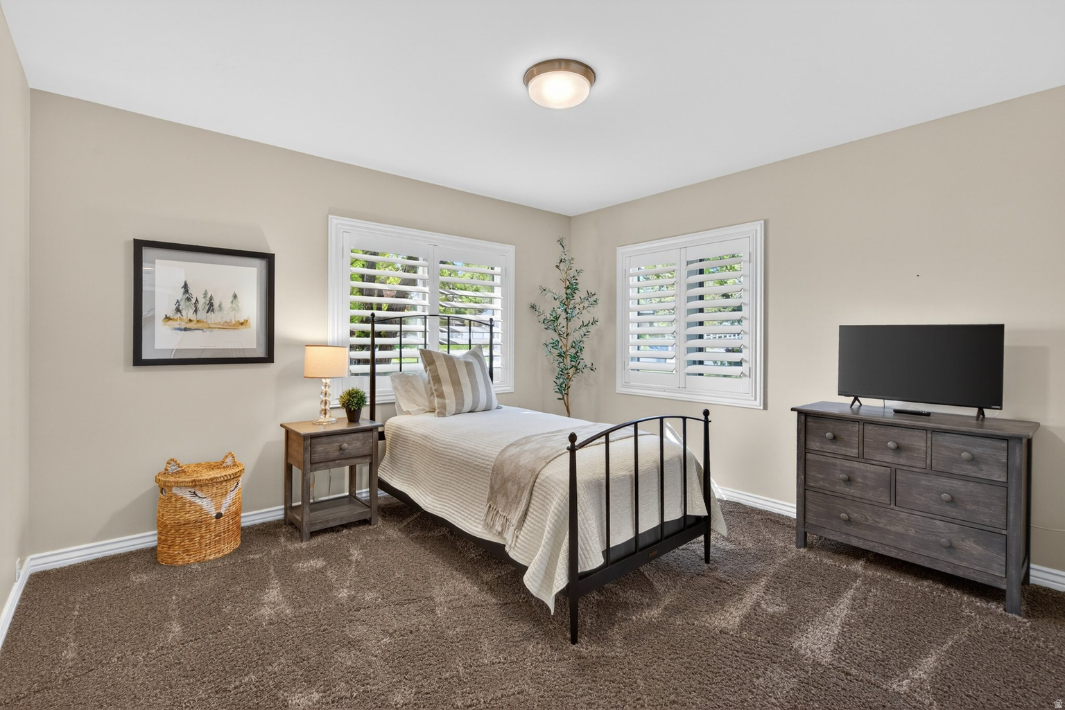 5873 S JORDAN CANAL RD, Taylorsville, UT, 84129