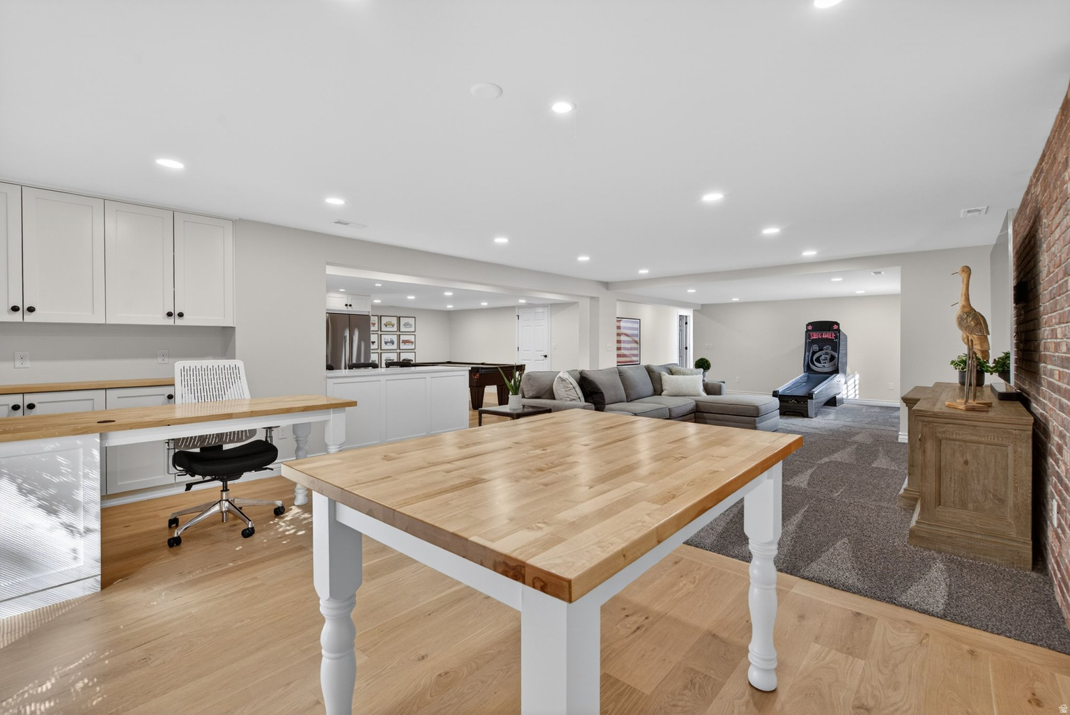 5873 S JORDAN CANAL RD, Taylorsville, UT, 84129