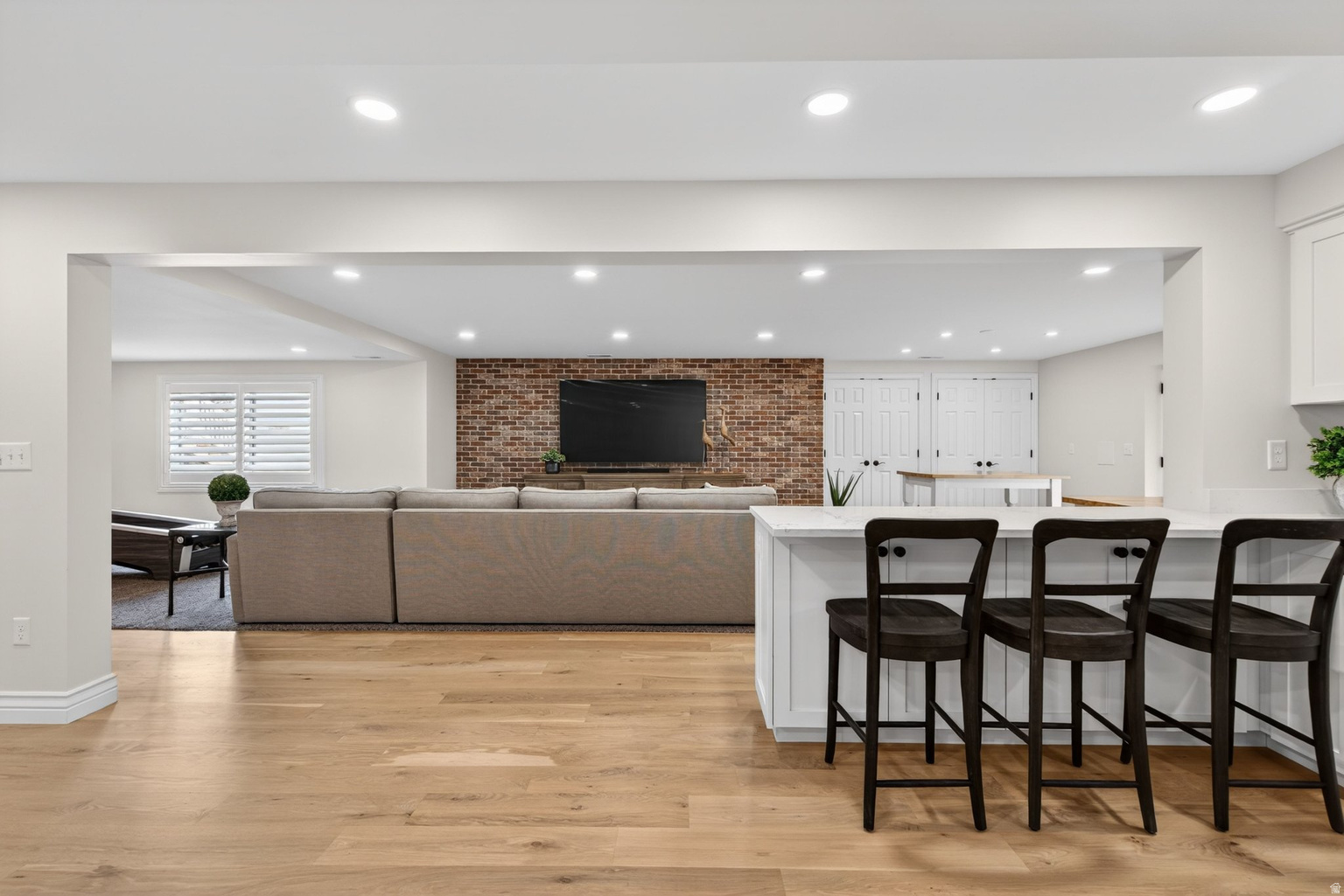 5873 S JORDAN CANAL RD, Taylorsville, UT, 84129