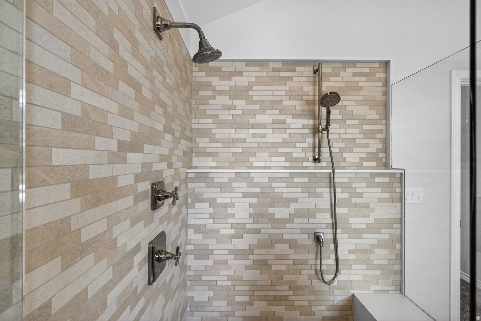 5873 S JORDAN CANAL RD, Taylorsville, UT, 84129