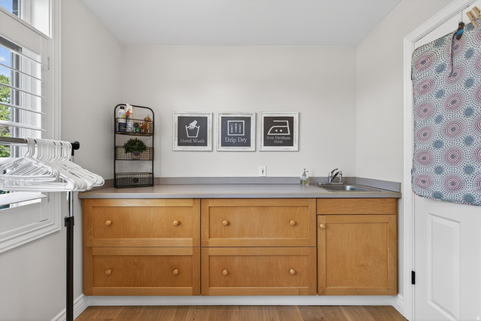 5873 S JORDAN CANAL RD, Taylorsville, UT, 84129