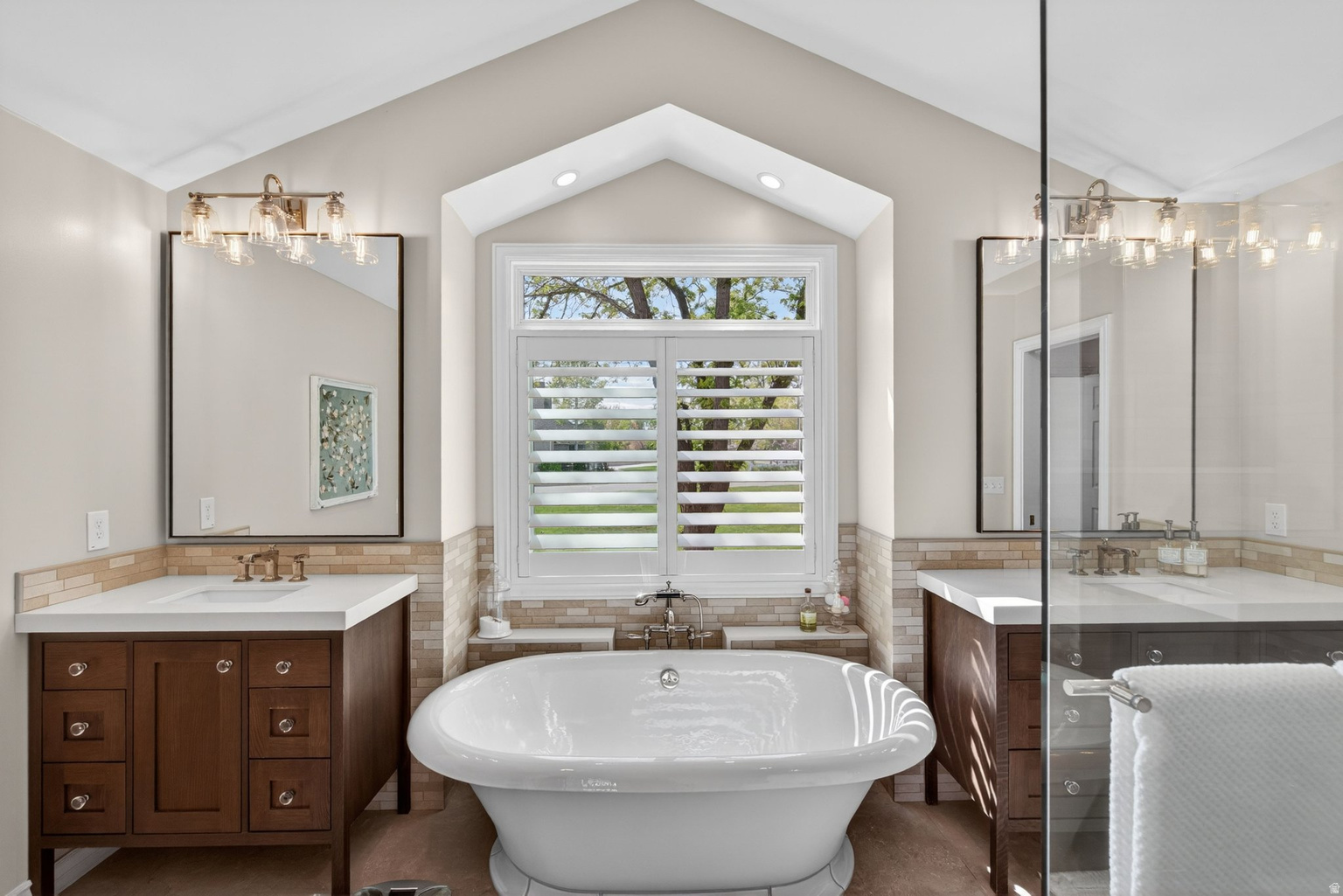 5873 S JORDAN CANAL RD, Taylorsville, UT, 84129